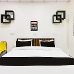 Hotel O 83167 Golden Key Inn