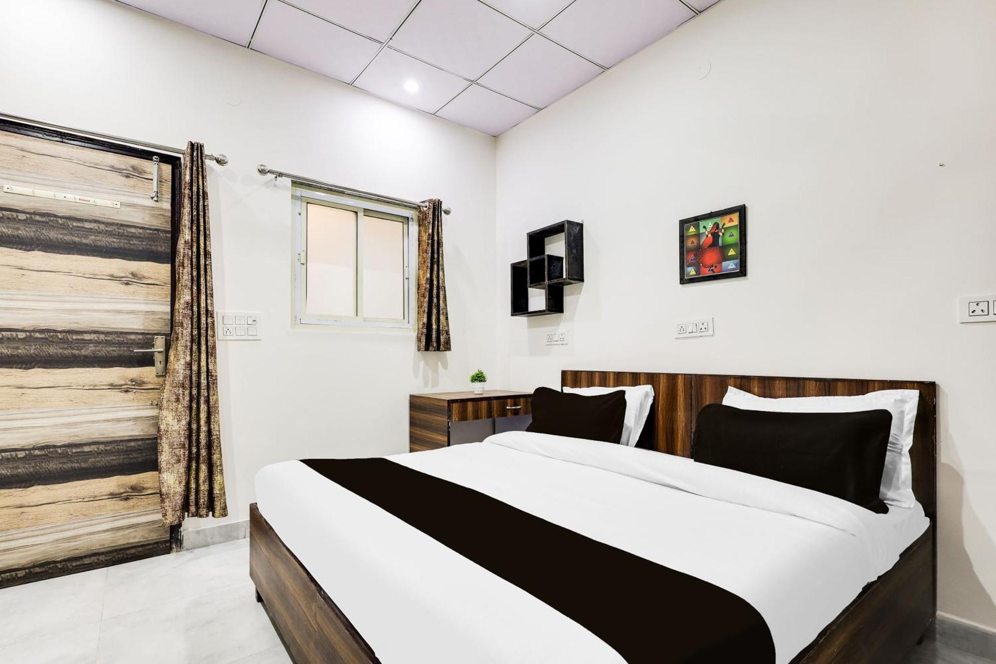 Hotel O 83167 Golden Key 3*