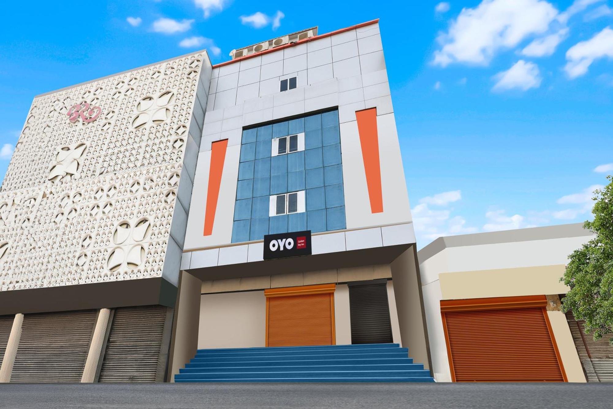 Hotel O 83167 Golden Key New Delhi
